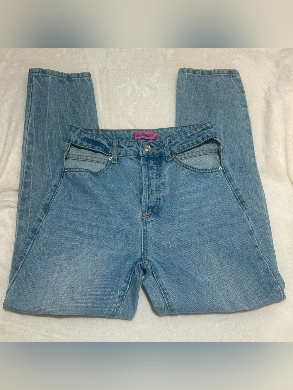 Edikted Light Wash Cut Out Layered Waist Ripped Knee Jeans S